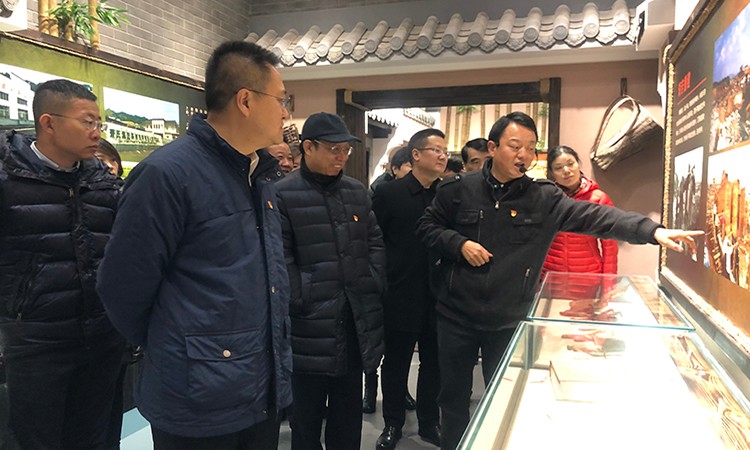 z6com��(�й���)���޹�˾����