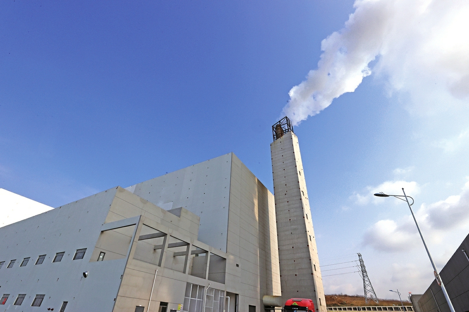 ������ɽ����ȼ�շ�����Ŀ��ȼ��Լ1500�����������������귢��2�ڶ�����������������֪���6�򻧼�ͥһ����õ� ����ȼ�� ��������