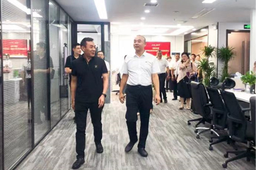 z6com��(�й���)���޹�˾����